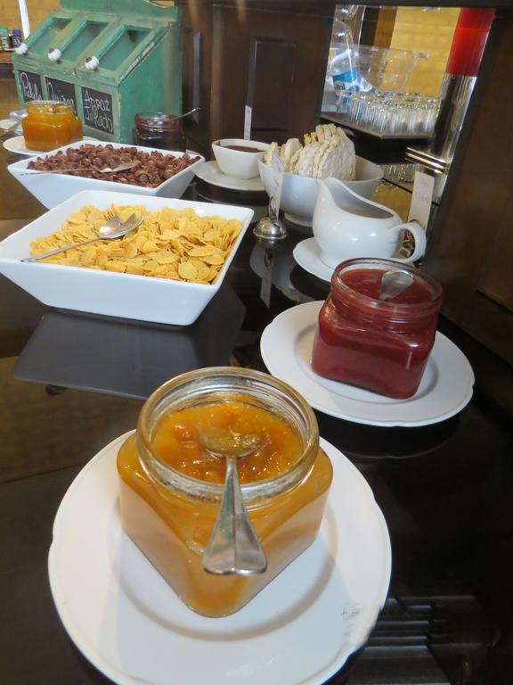 Park Hotel Calama Eksteriør bilde